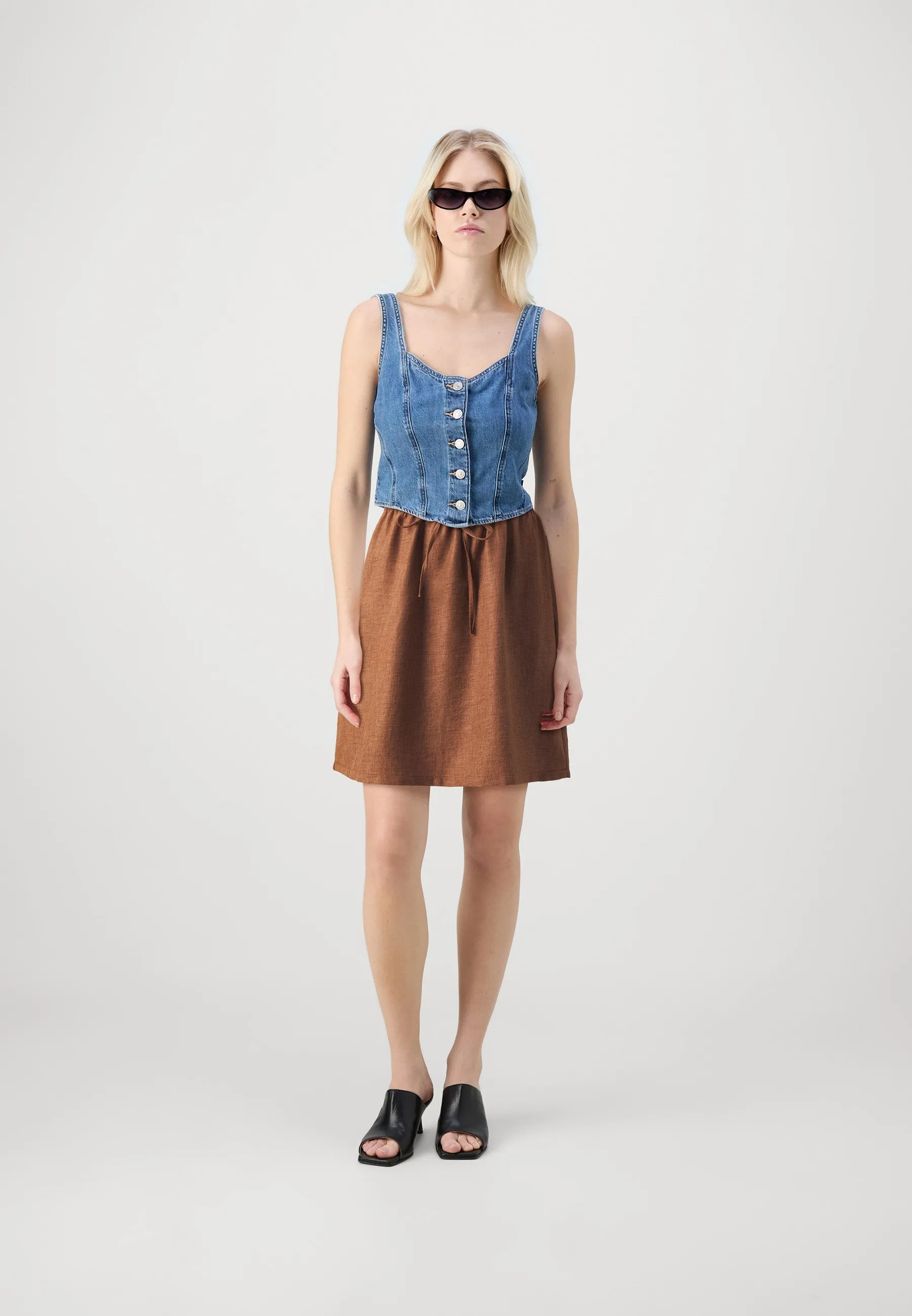 ONLAMAHLE SHORT STRING SKIRT - Minigonna